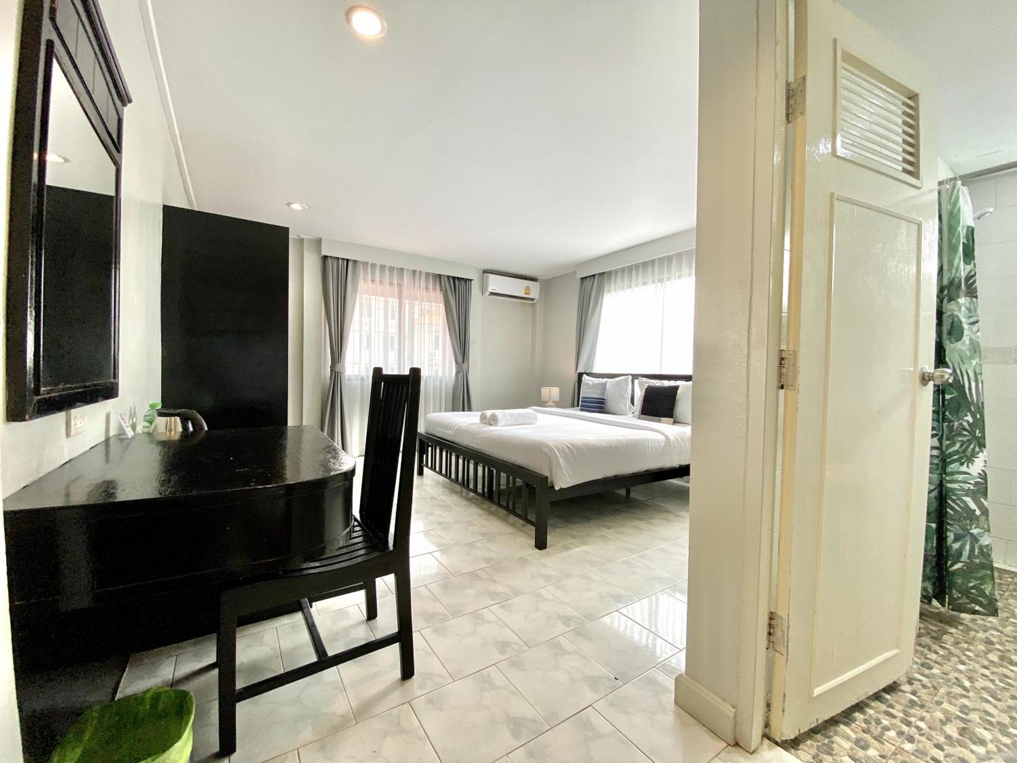 Beachwalk Minotel Patong Ngoại thất bức ảnh